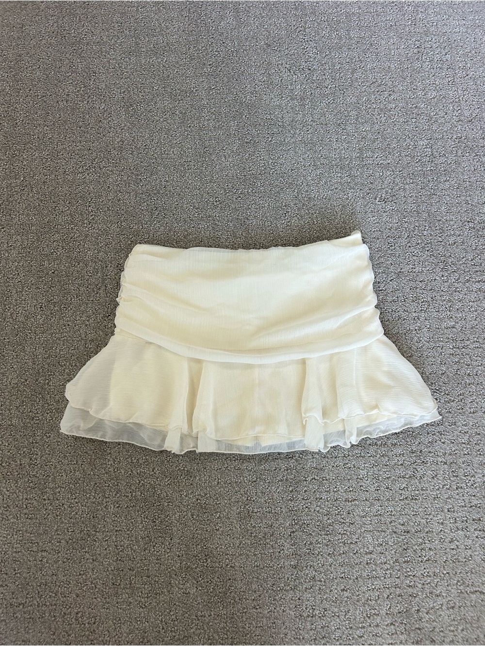 Women's Cream Ruffled Mini Skirt Size XS
